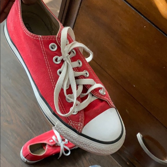 Converse Shoes - Picture 3 of 4